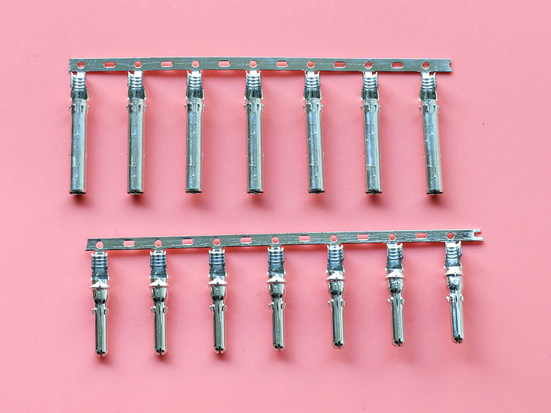 Photovoltaic connector products